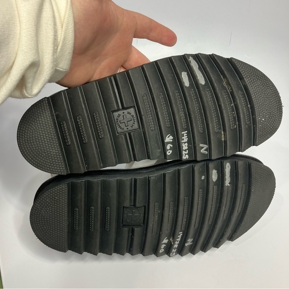 Dr. Martens Claire Athena white Strappy platform sandals size 8 - Picture 7 of 9